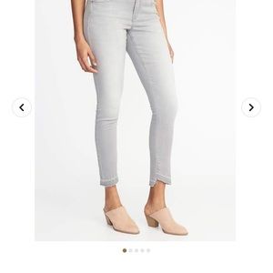 Old Navy Super Skinny Ankle Jeans